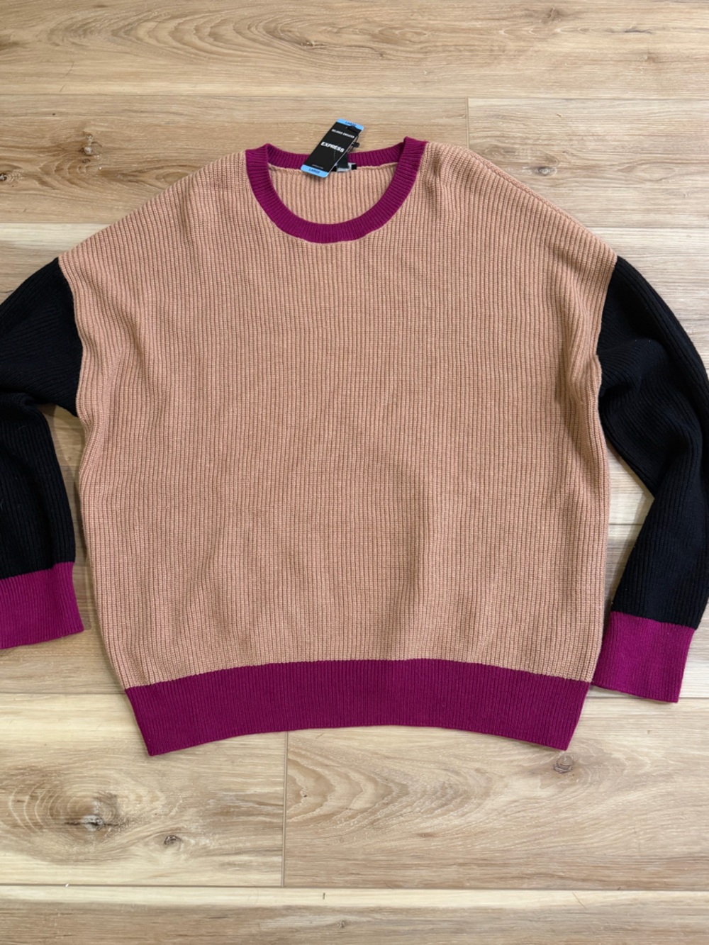 Relaxed Large Sweater in Fuchsia, Tan & Black - Picture 2 of 8
